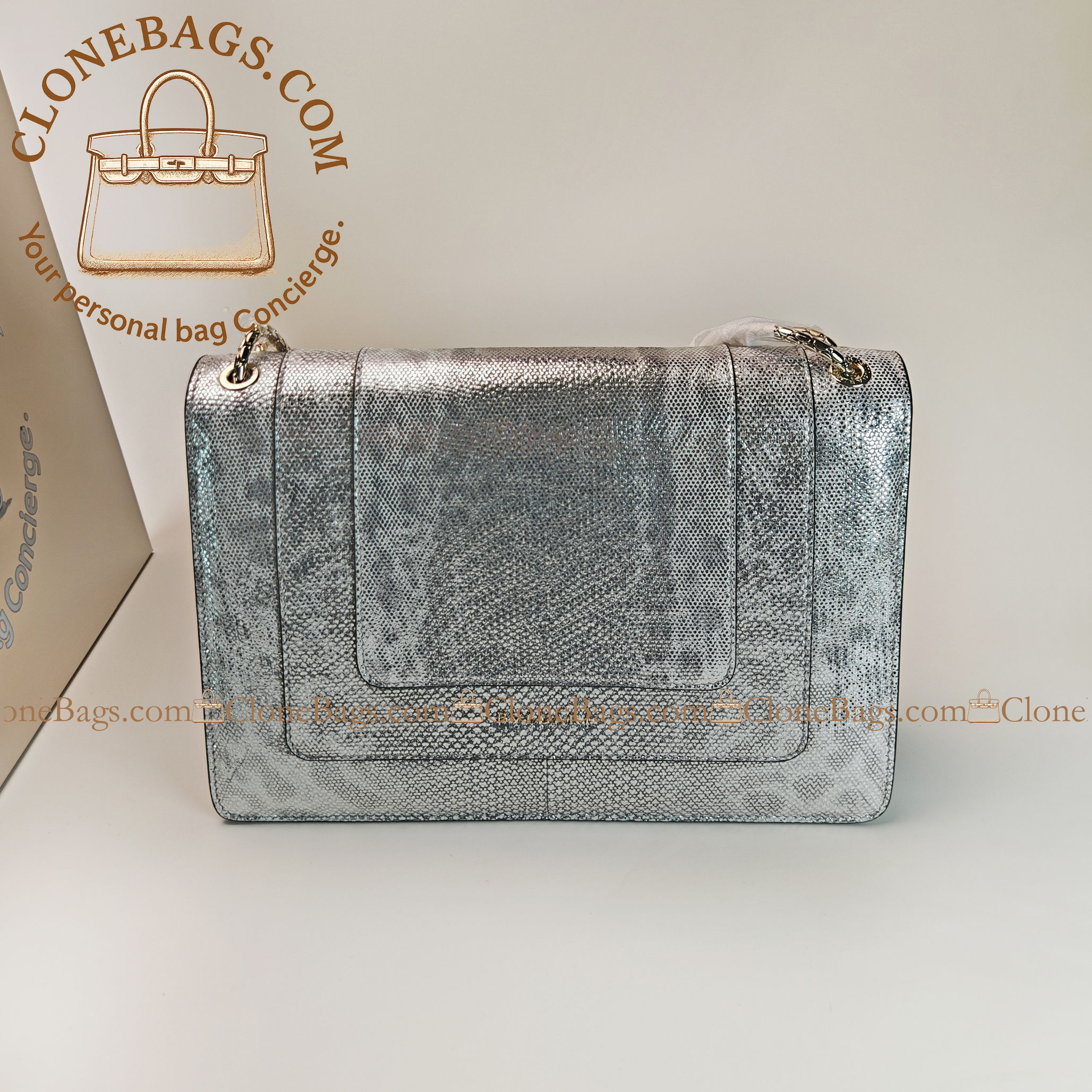 Bvlgari Replica Designer Bags 1:1 2019 Limited Edition Model: 35106 Water snake skin snake head 28*7*18cm - Image 14