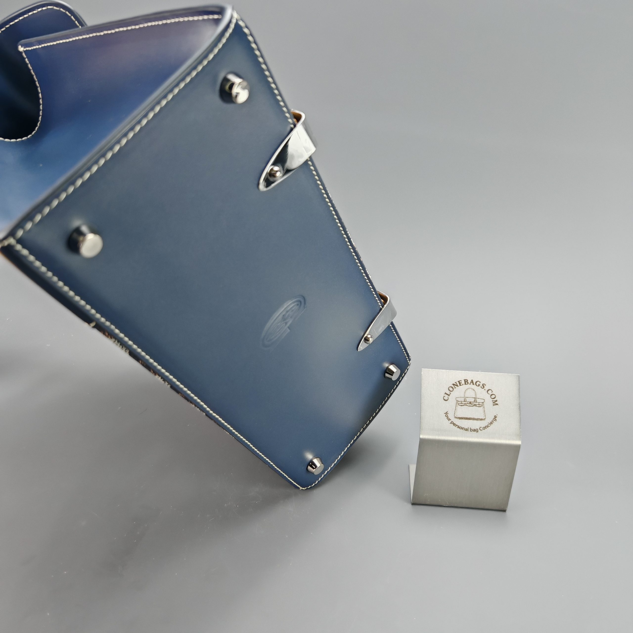 Goyard Replica Designer Bags 1:1 Saïgon PM 28*20*12cm Navy Blue - Image 6