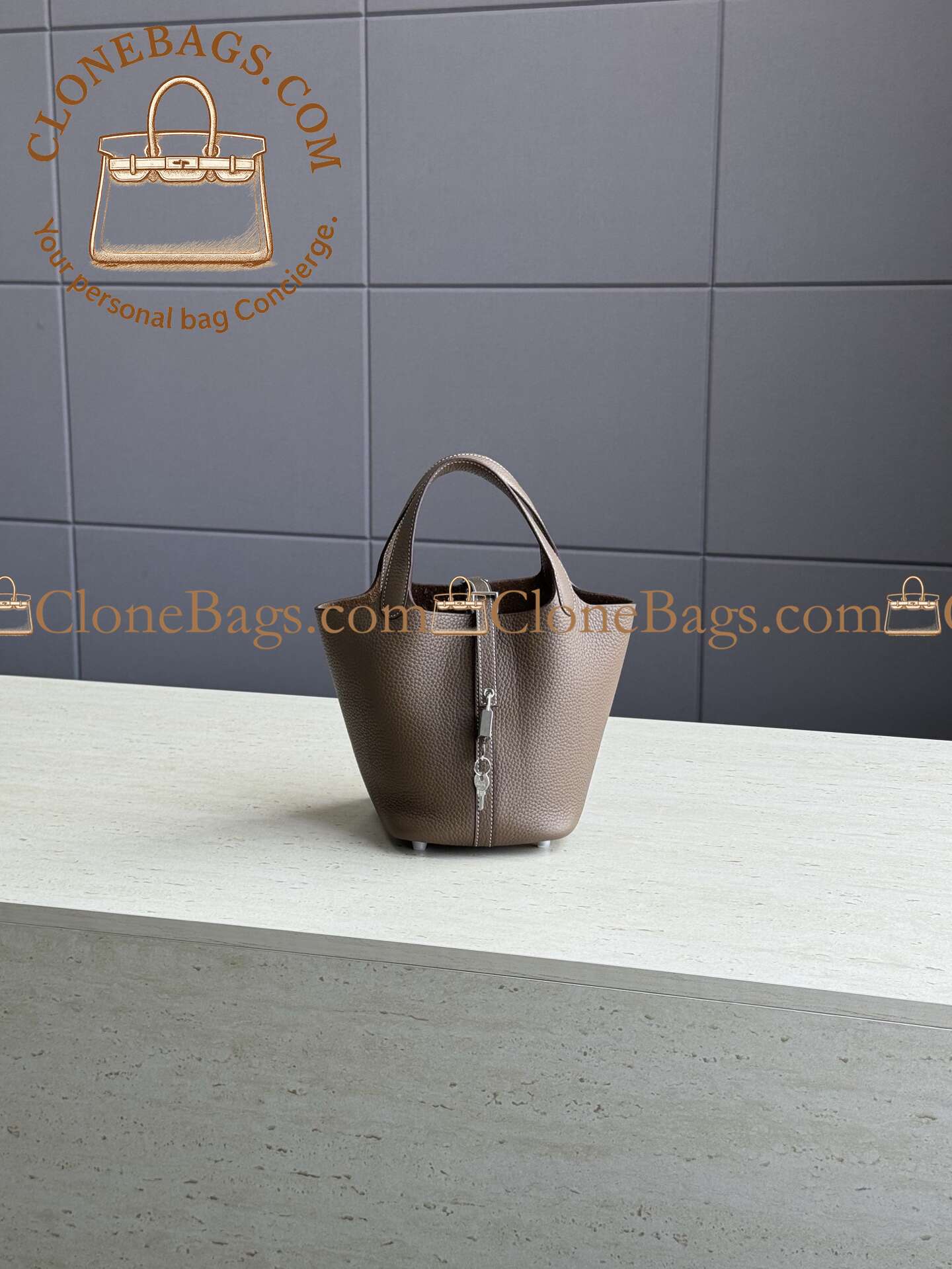 Replica Designer Bags – Hermès Picotin Lock 18 Etoupe