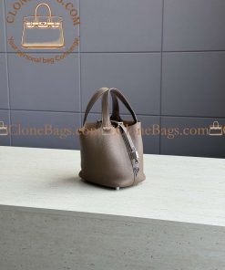 Alternative view of Hermès Replica Designer Bags 1:1 Picotin Lock 18 Etoupe Clemence Palladium Hardware