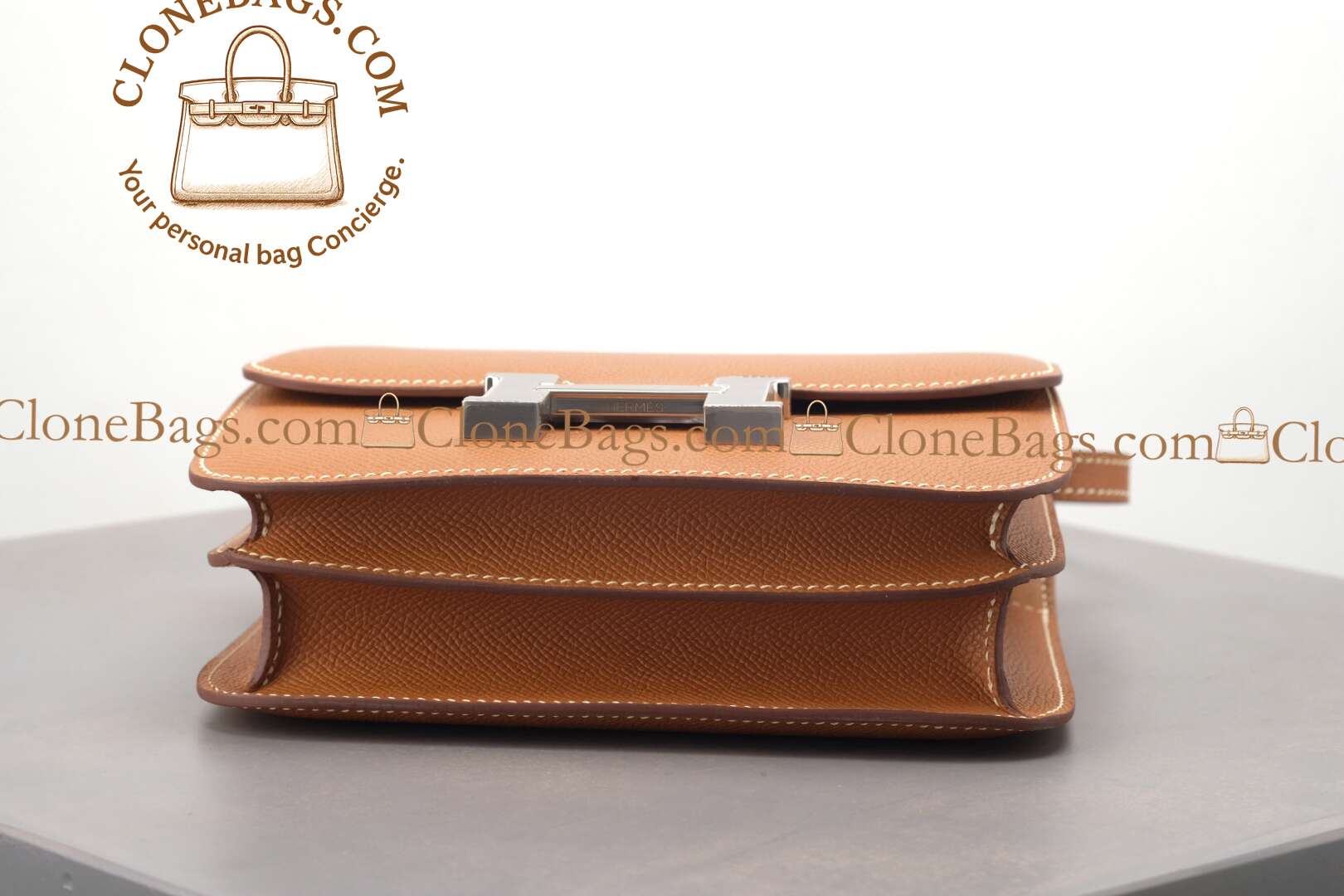 Hermès Replica Designer Bags 1:1 Constance 18cm Caramel Brown Palladium Hardware - Image 3