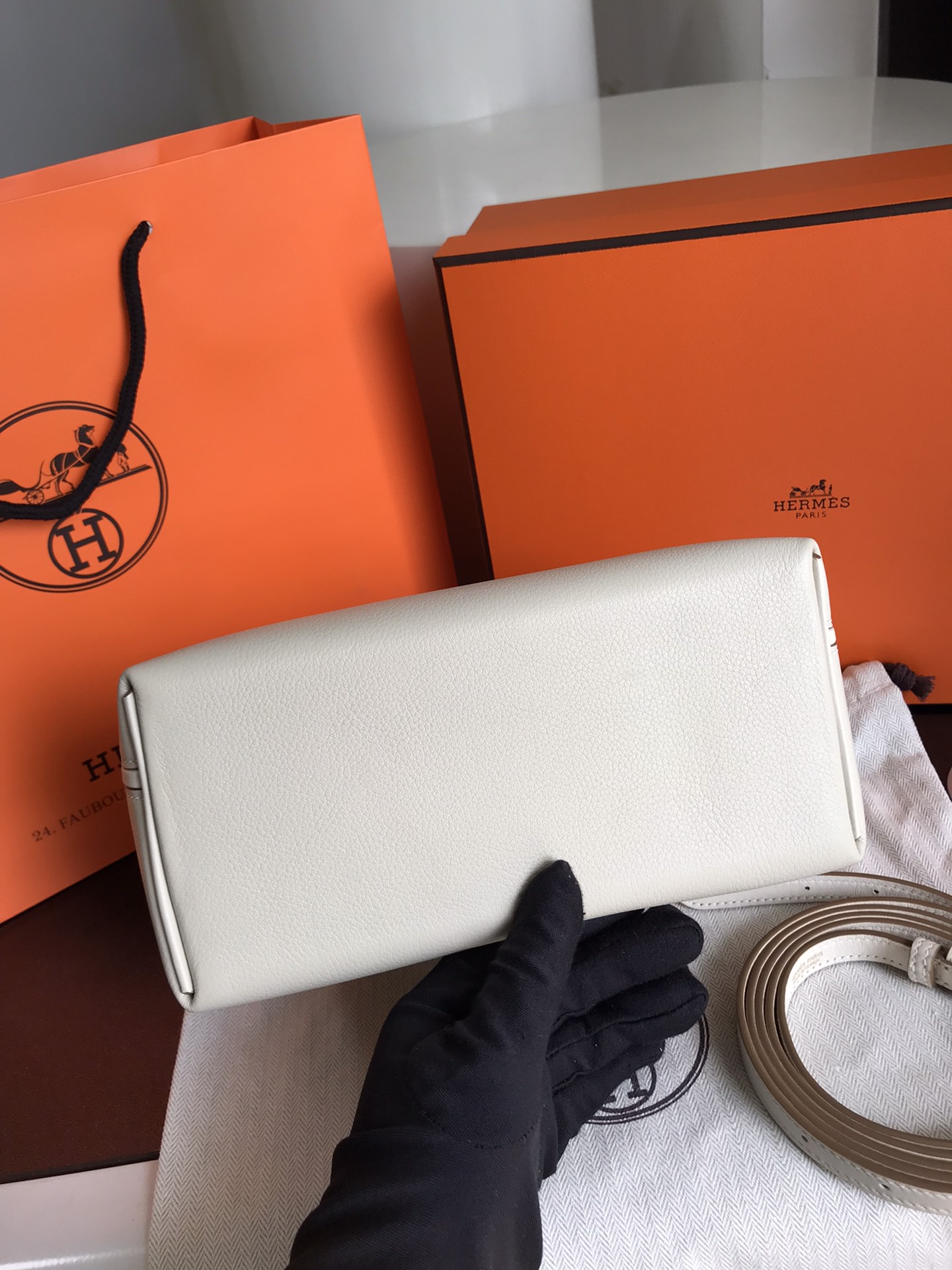 Hermès Replica Designer Bags 1:1 24/24 21 Beton Evercolor and Swift Gold Hardware - Image 3