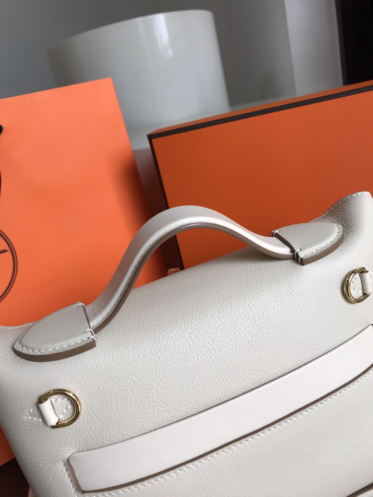 Hermès Replica Designer Bags 1:1 24/24 21 Beton Evercolor and Swift Gold Hardware - Image 9