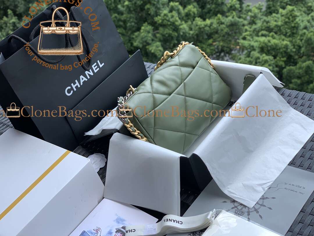 Chanel Replica Designer Bags 1:1 Lambskin Quilted Medium 19 Flap Green - Image 8