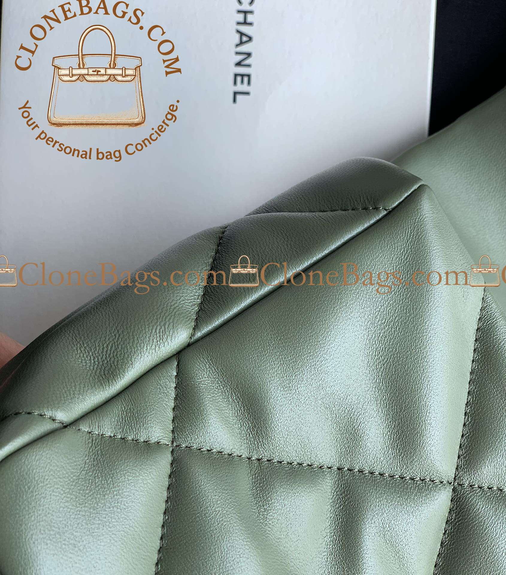 Chanel Replica Designer Bags 1:1 Lambskin Quilted Medium 19 Flap Green - Image 6