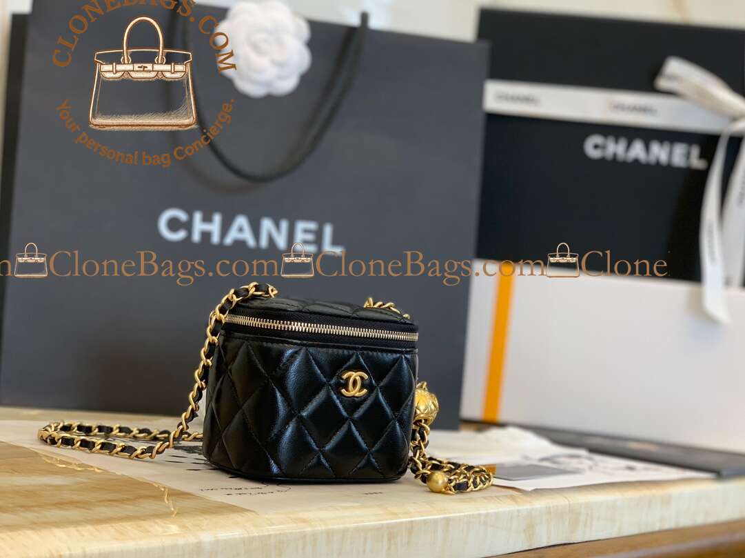 Chanel Replica Designer Bags 1:1 Lambskin Quilted Mini Pearl Crush Vanity Case With Chain Black - Image 2