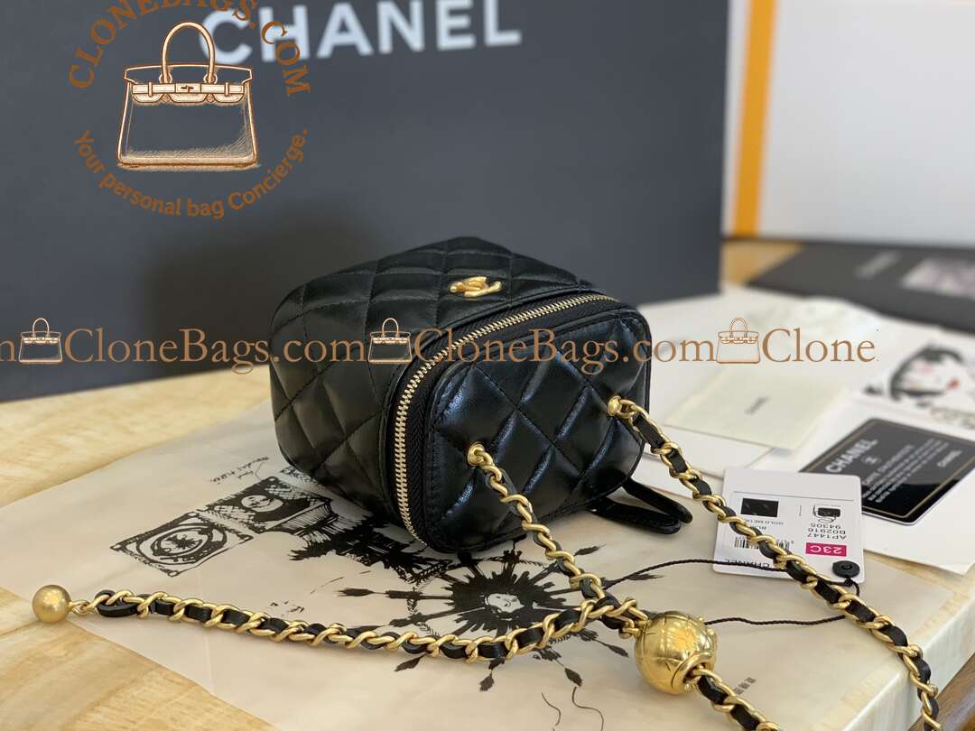 Chanel Replica Designer Bags 1:1 Lambskin Quilted Mini Pearl Crush Vanity Case With Chain Black - Image 3