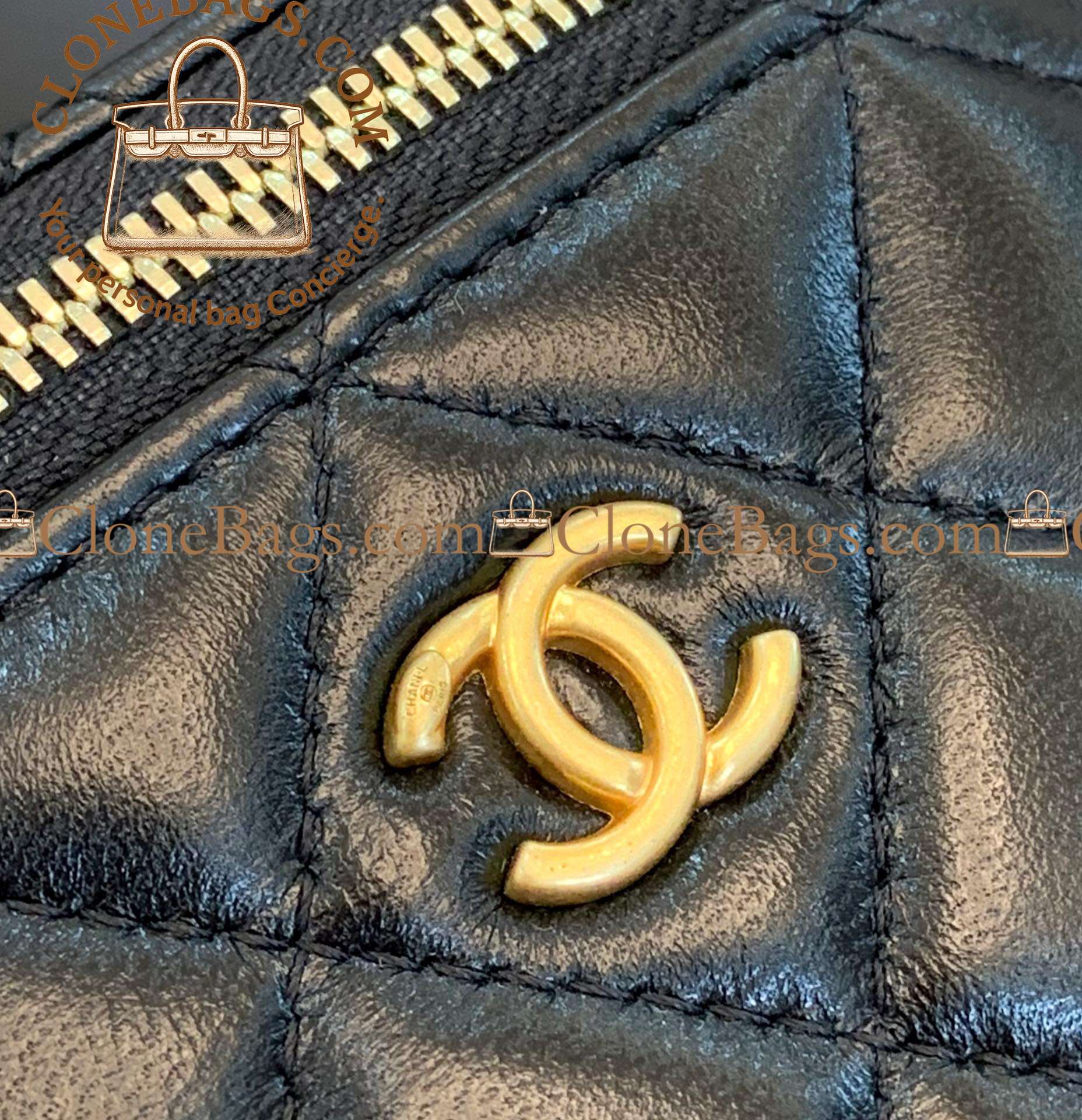 Chanel Replica Designer Bags 1:1 Lambskin Quilted Mini Pearl Crush Vanity Case With Chain Black - Image 4