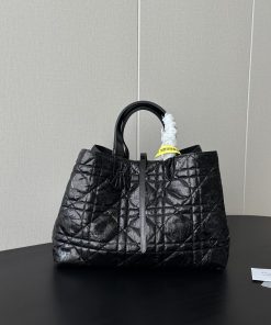Alternative view of Dior Replica Designer Bags 1:1 Large Toujours Bag Black Macrocannage Crinkled Calfskin