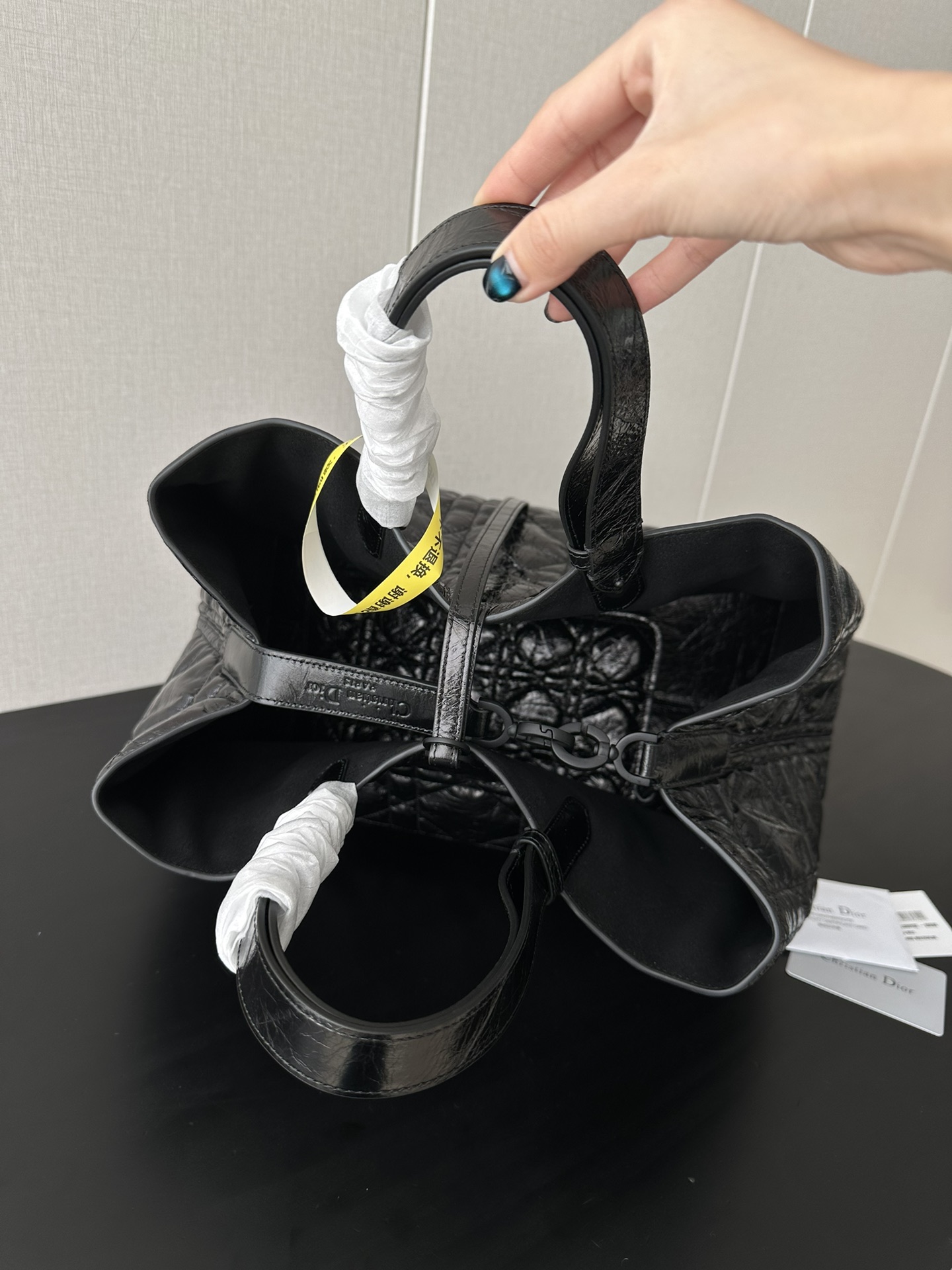 Dior Replica Designer Bags 1:1 Large Toujours Bag Black Macrocannage Crinkled Calfskin - Image 4