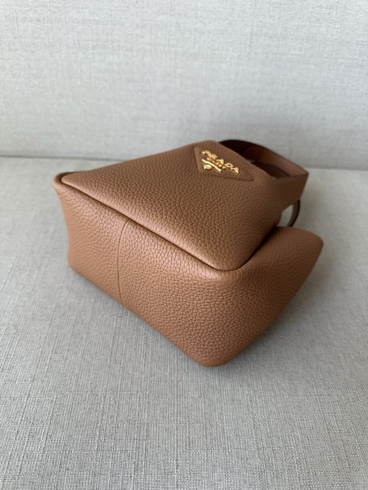 Prada Replica Designer Bags 1:1 Caramel Mini leather handbag - Image 3