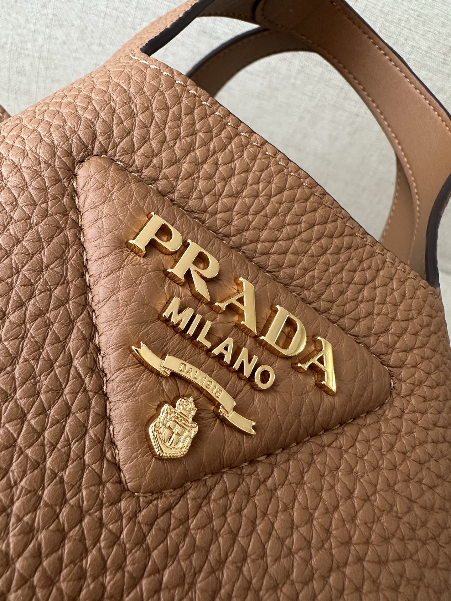 Prada Replica Designer Bags 1:1 Caramel Mini leather handbag - Image 4