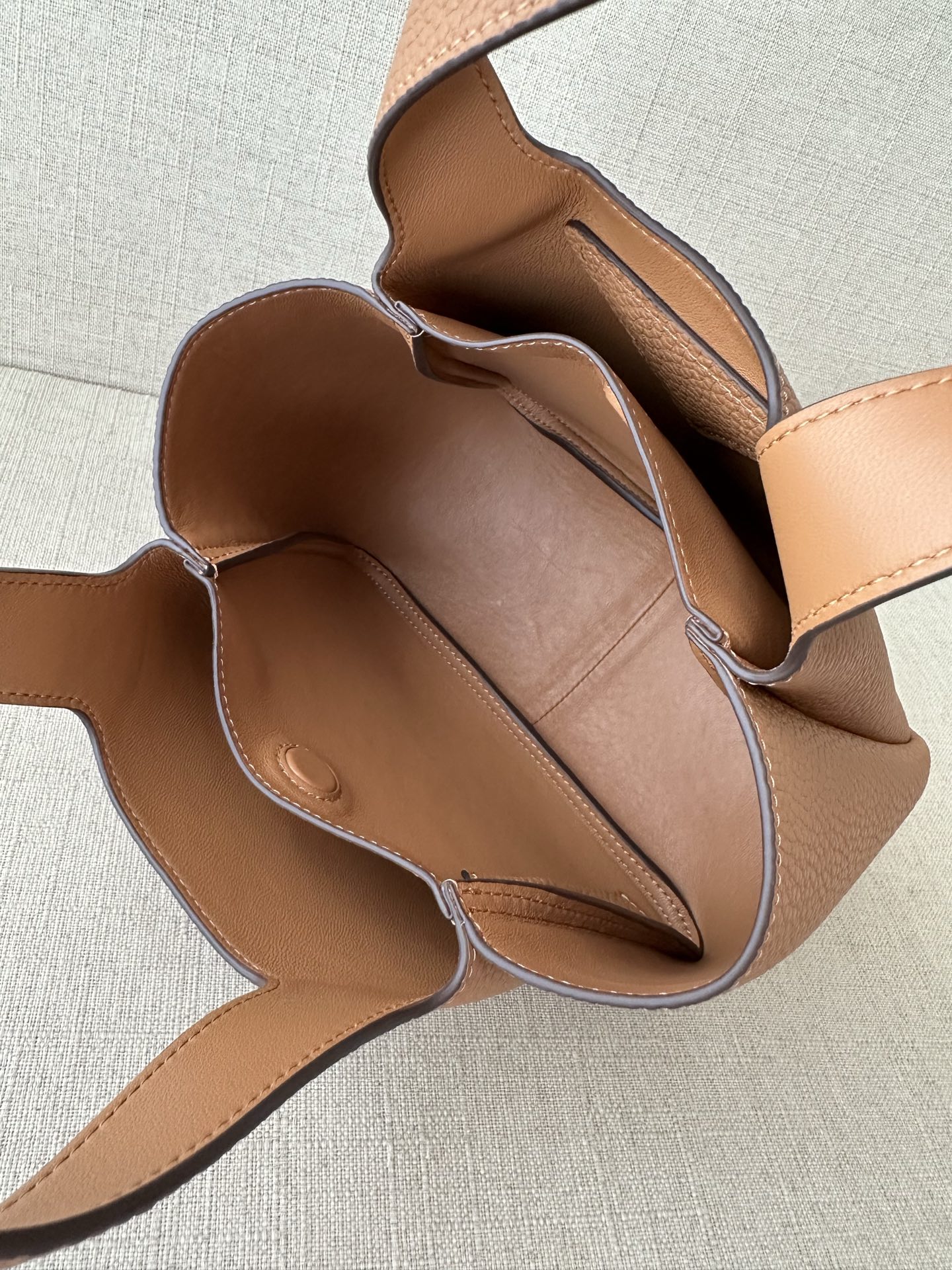 Prada Replica Designer Bags 1:1 Caramel Mini leather handbag - Image 5