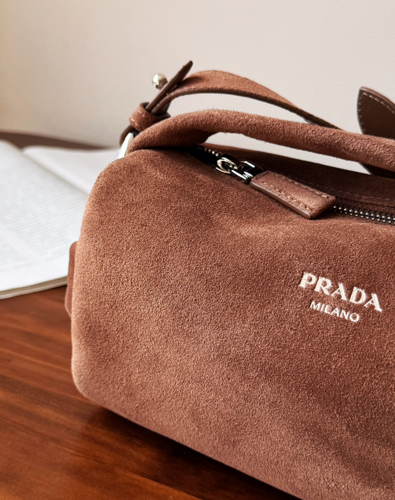 Prada Replica Designer Bags 1:1 Coffee Suede leather shoulder bag - Image 3