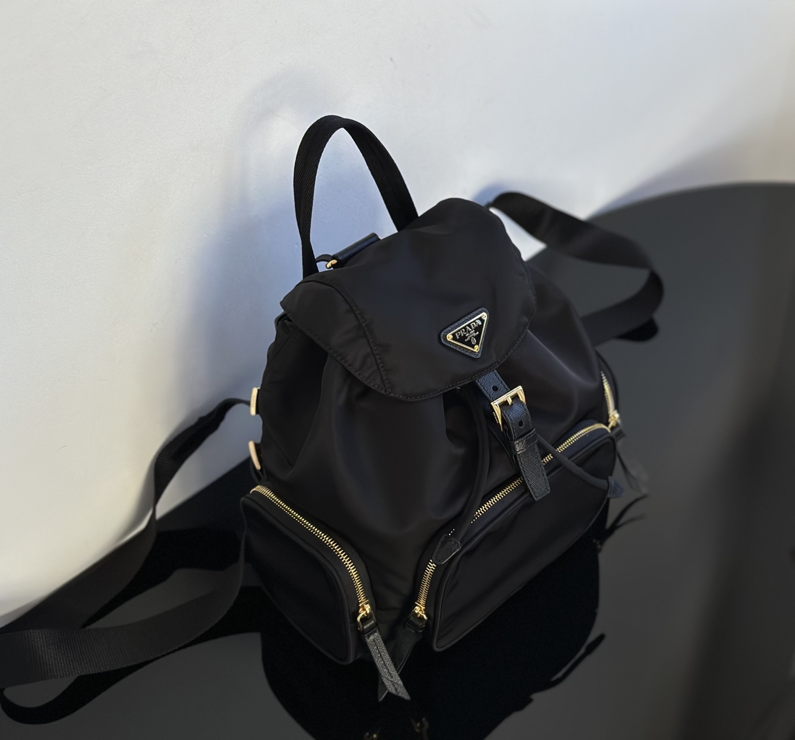 Prada Replica Designer Bags 1:1 Black Small Re-Nylon backpack - Image 2