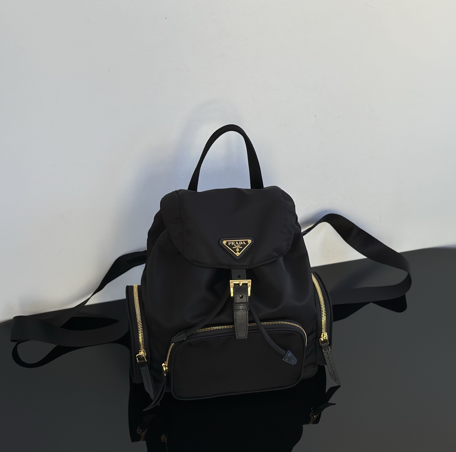 Prada Replica Designer Bags 1:1 Black Small Re-Nylon backpack - Image 3