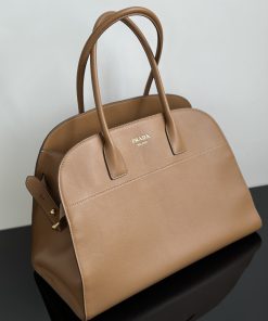 Replica Designer Bags – Prada Caramel tote bag