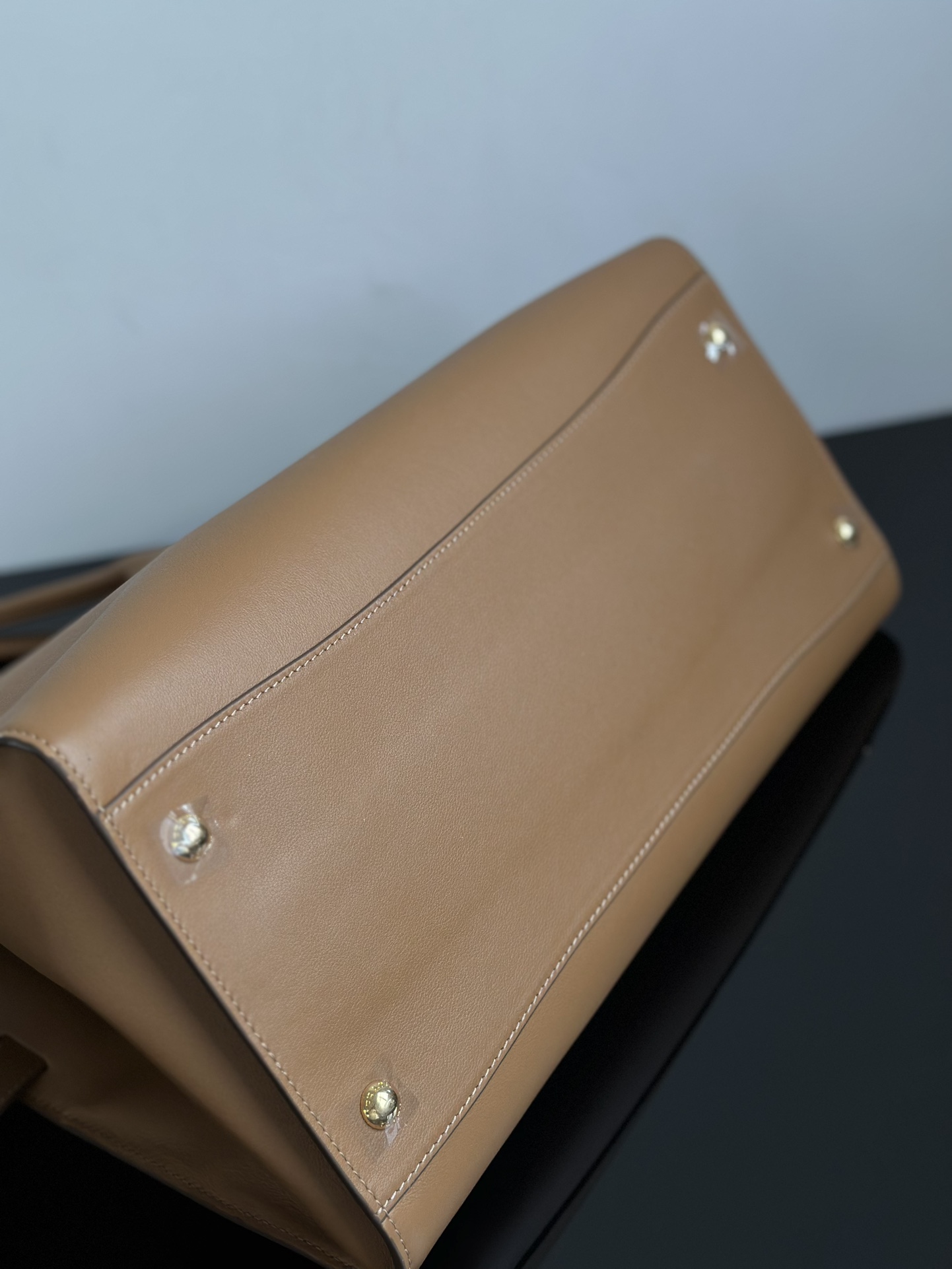 Prada Replica Designer Bags 1:1 Caramel Large leather tote bag with buckles - Image 7
