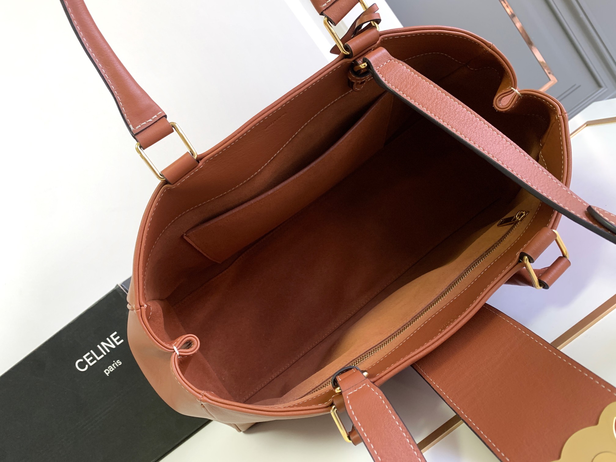 Celine Replica Designer Bags 1:1 Supple Calfskin Medium Appoline Tan 37.5 X 22 X 16 CM - Image 4