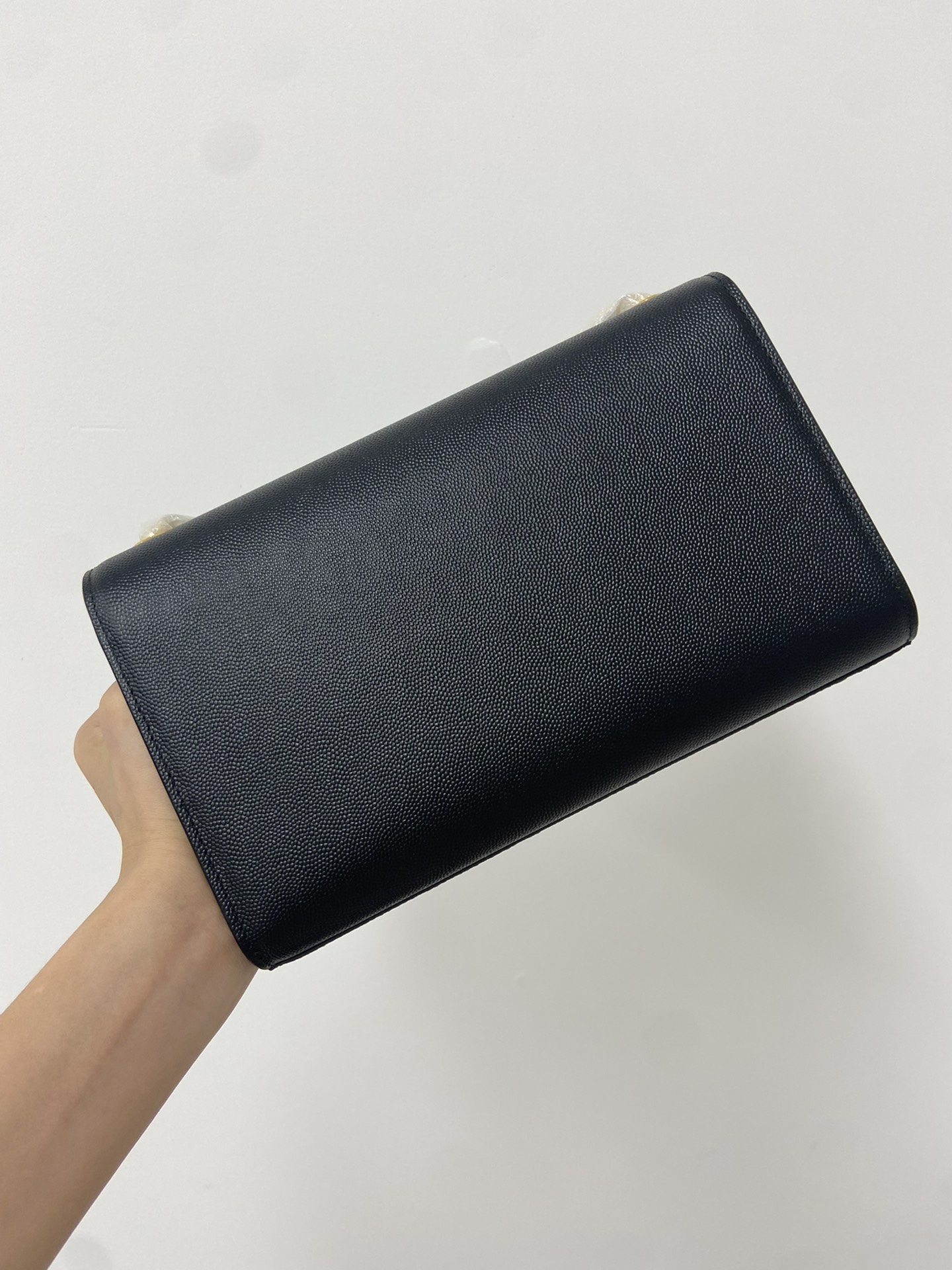 Saint Laurent Replica Designer Bags 1:1 Kate Medium Grained Leather Crossbody Bag 24 × 14.5 × 5 CM Gold Hardware - Image 9