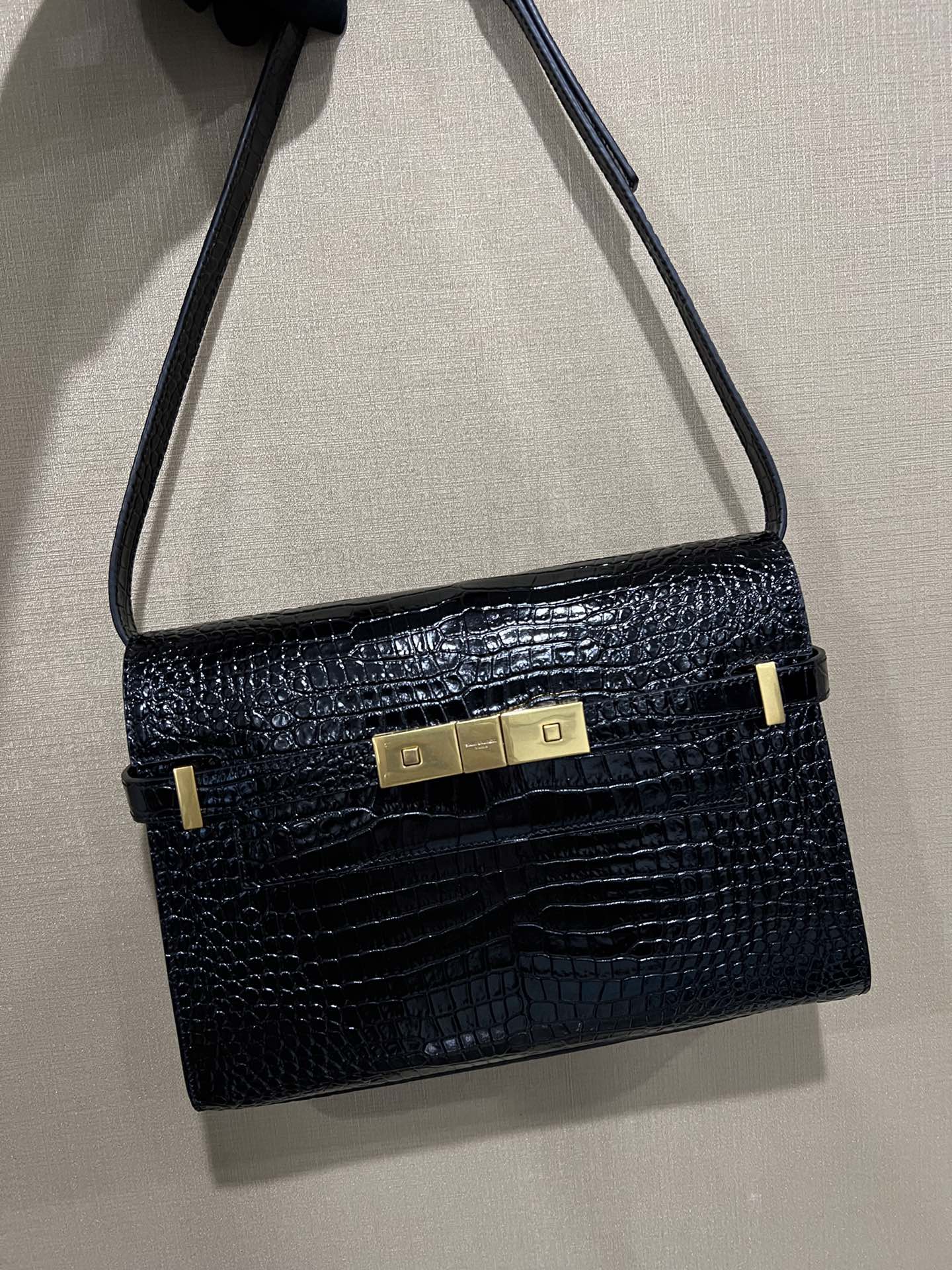Saint Laurent Replica Designer Bags 1:1 Manhattan Small Shoulder Bag Leather Crocodile Embossed Black 24 × 17.5 × 6 cm - Image 3