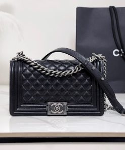 Boy Chanel Handbag Black 15 × 25 × 9 CM