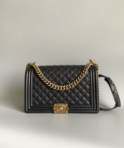 Large Boy Chanel Handbag Black 17.5 × 28 × 7.5 CM
