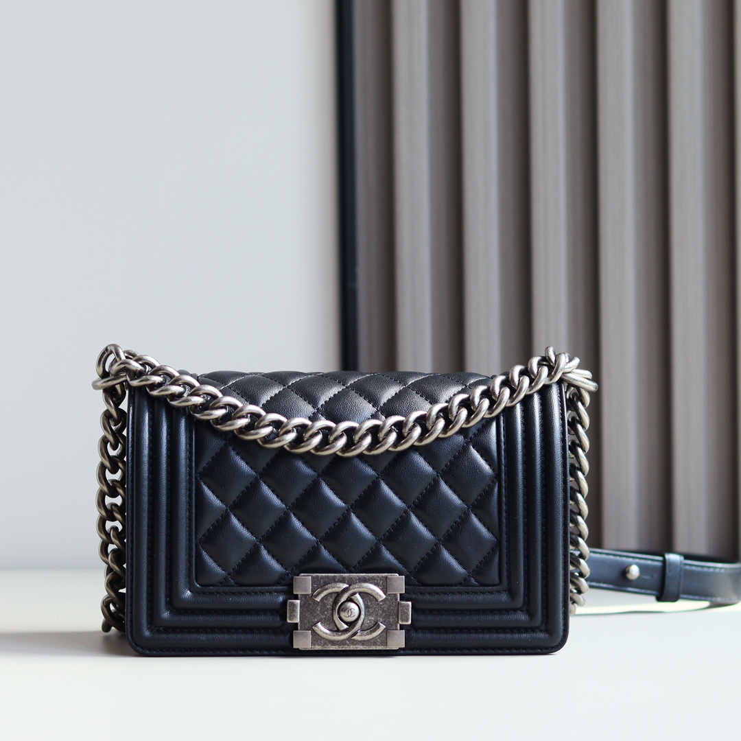 Boy Chanel