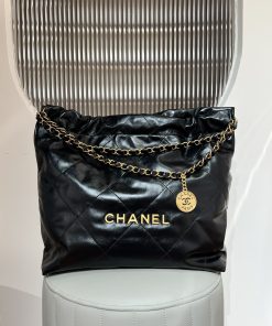 Chanel 22 Handbag Black 36 × 42 × 8 CM