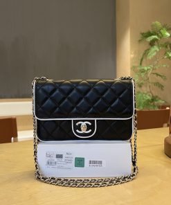 Chanel Replica Designer Bags 1:1 Wallet On Chain Black & White 12.3 × 19.2 × 3.5 CM