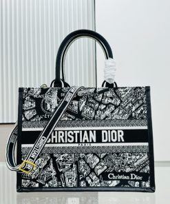 Medium Dior Book Tote Black and White Plan de Paris Embroidery with Black Calfskin (36.5 x 28 x 16.5 cm) Gold-Tone Metal 28.0 × 16.5 × 36.5 CM