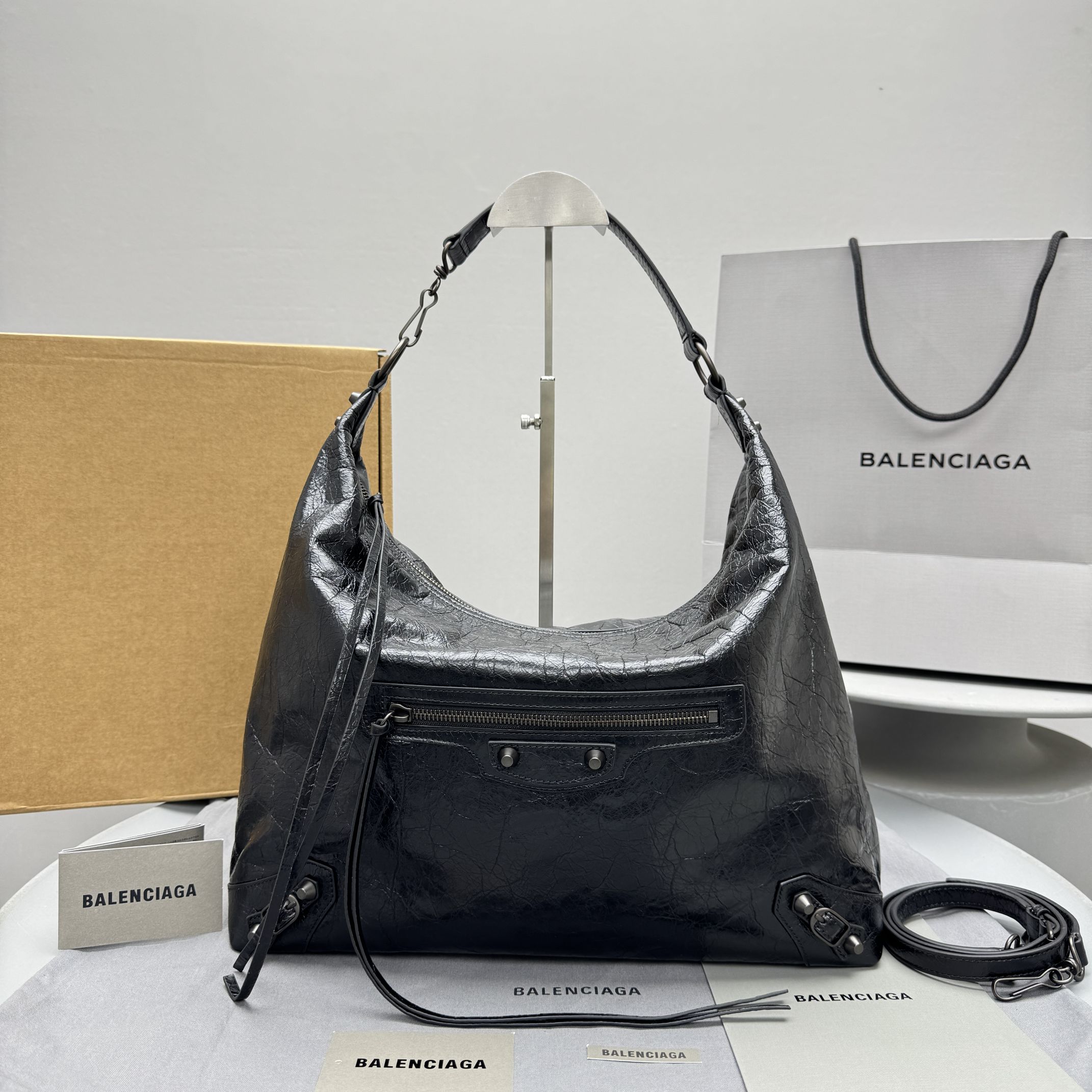 Le City Hobo Bag Medium