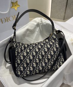Medium D-Dream Bag Blue Dior Oblique Jacquard Gold-Tone Metal 16.0 × 10.0 × 28.0 CM