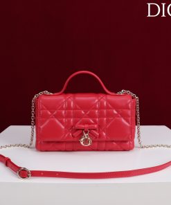 My Tender Dior Top Handle Mini Bag Garance Red Macrocannage Lambskin Gold-Tone Metal 11.5 × 7.0 × 21.0 CM