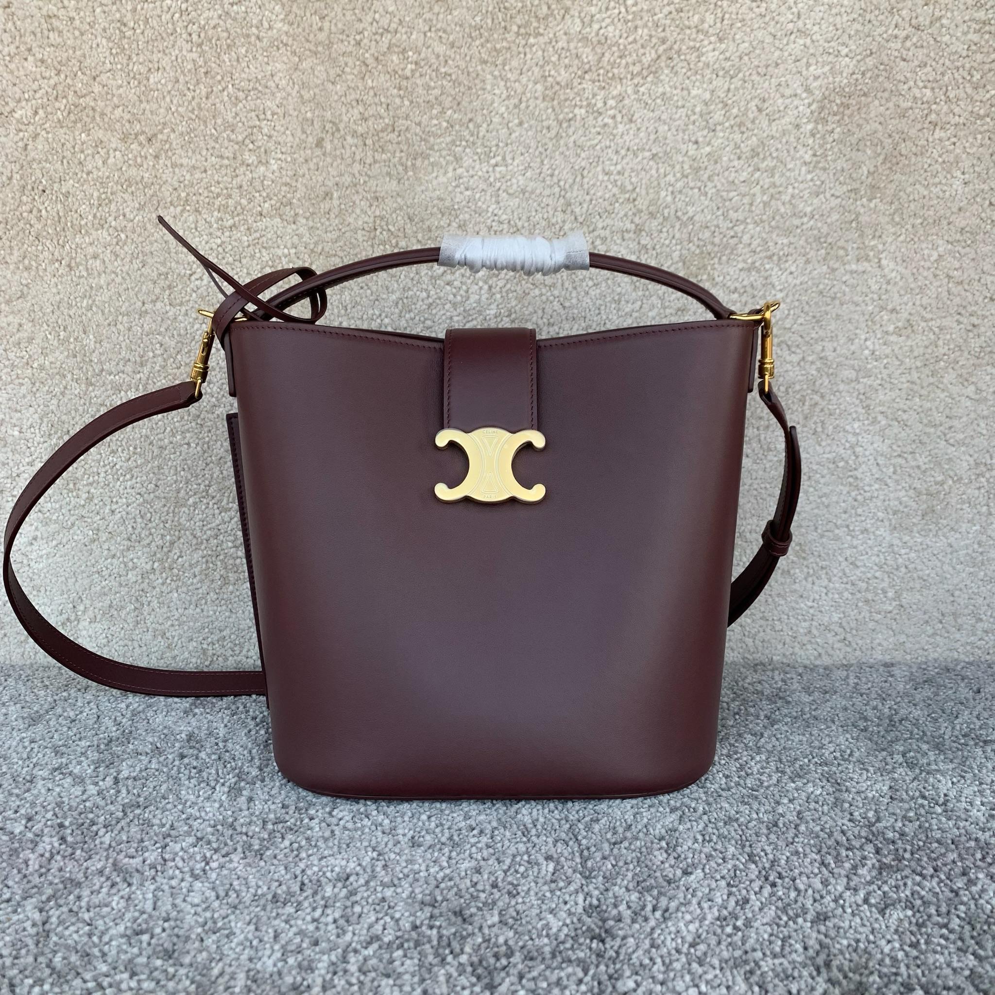 Louise Bucket Medium Chestnut