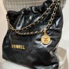 CHANEL 22