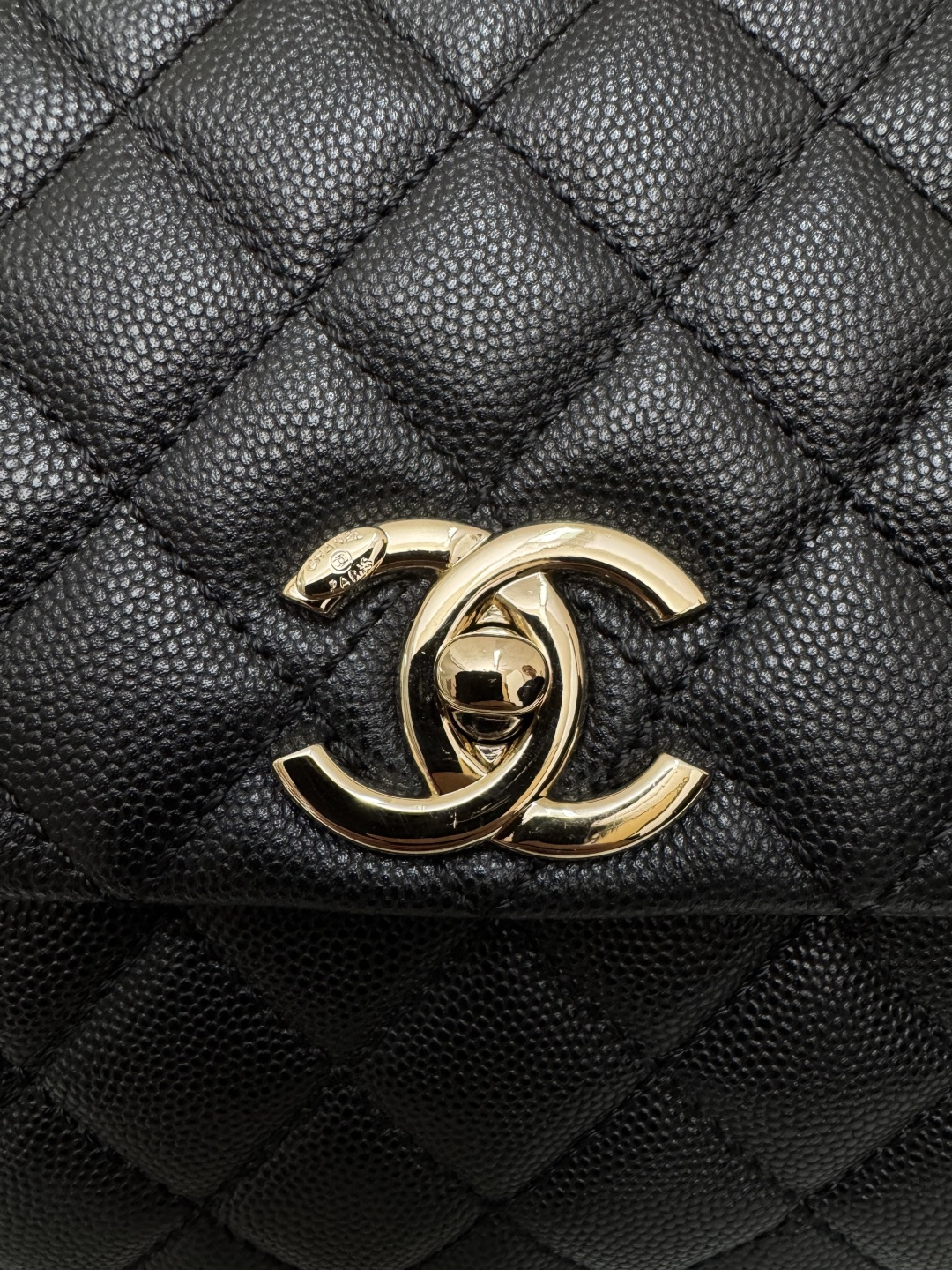 Flap Bag With Top Handle - Image 2
