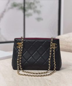 Alternative view of Mini Shopping