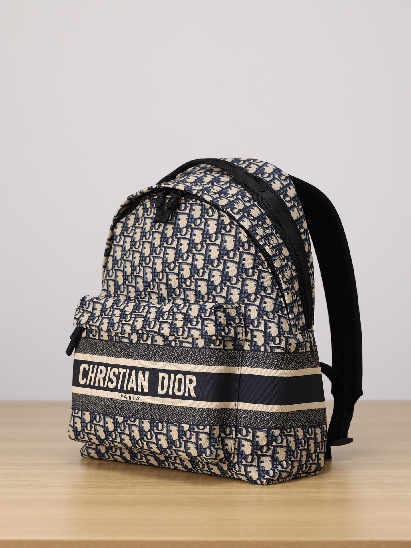 Dior Travel - Image 2