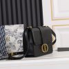 30 Montaigne