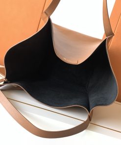 Alternative view of Cube Bag Medium