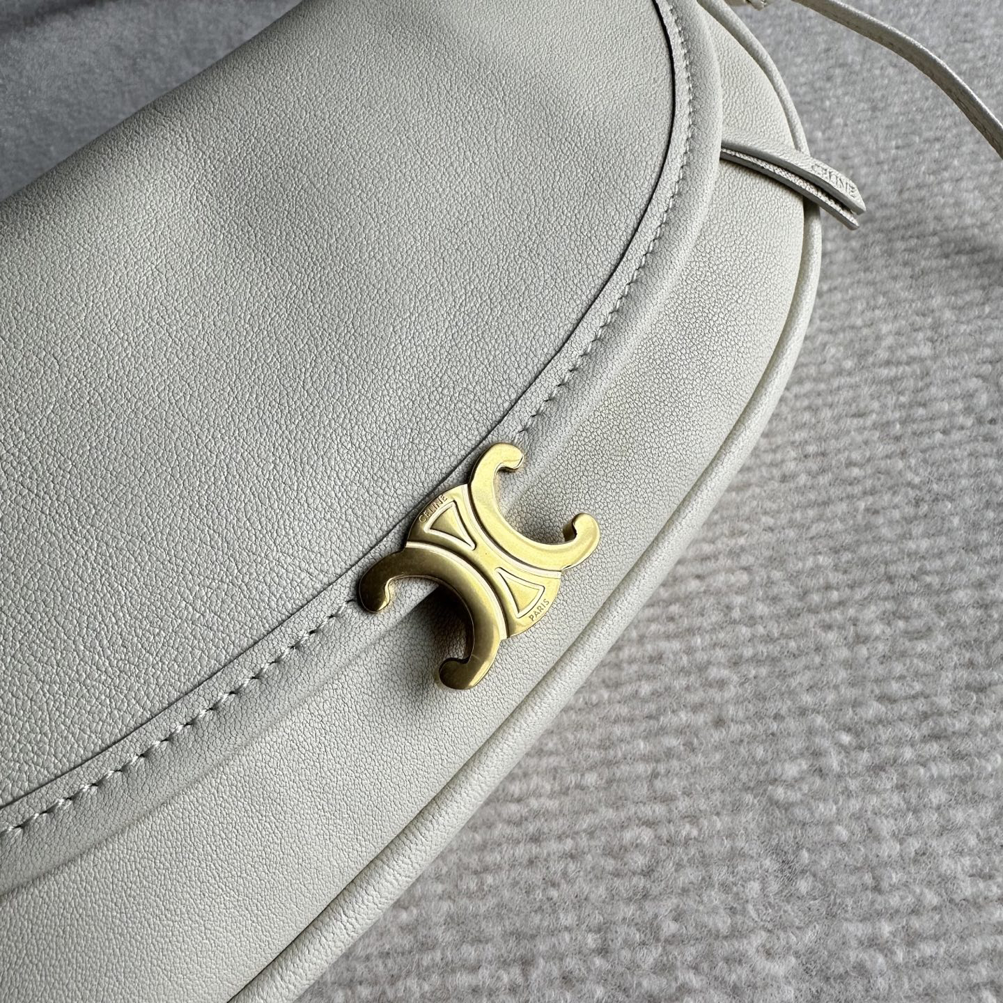 Halfmoon Soft Triomphe Little