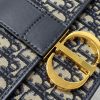 30 Montaigne