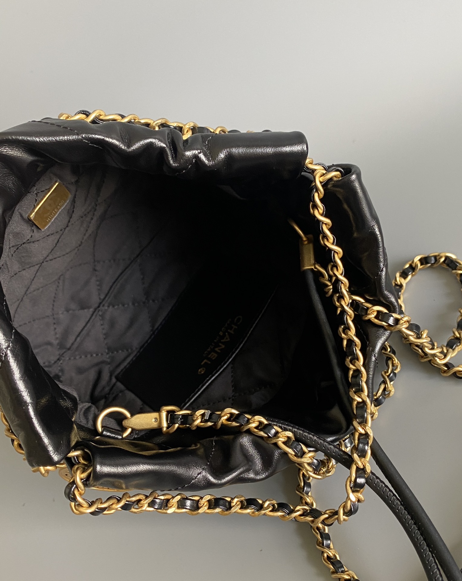 CHANEL 22 - Image 4