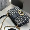 30 Montaigne