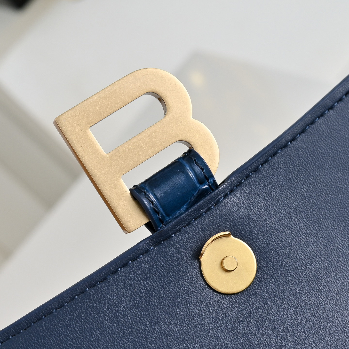 Hourglass Top Handle Bag Small Indigo