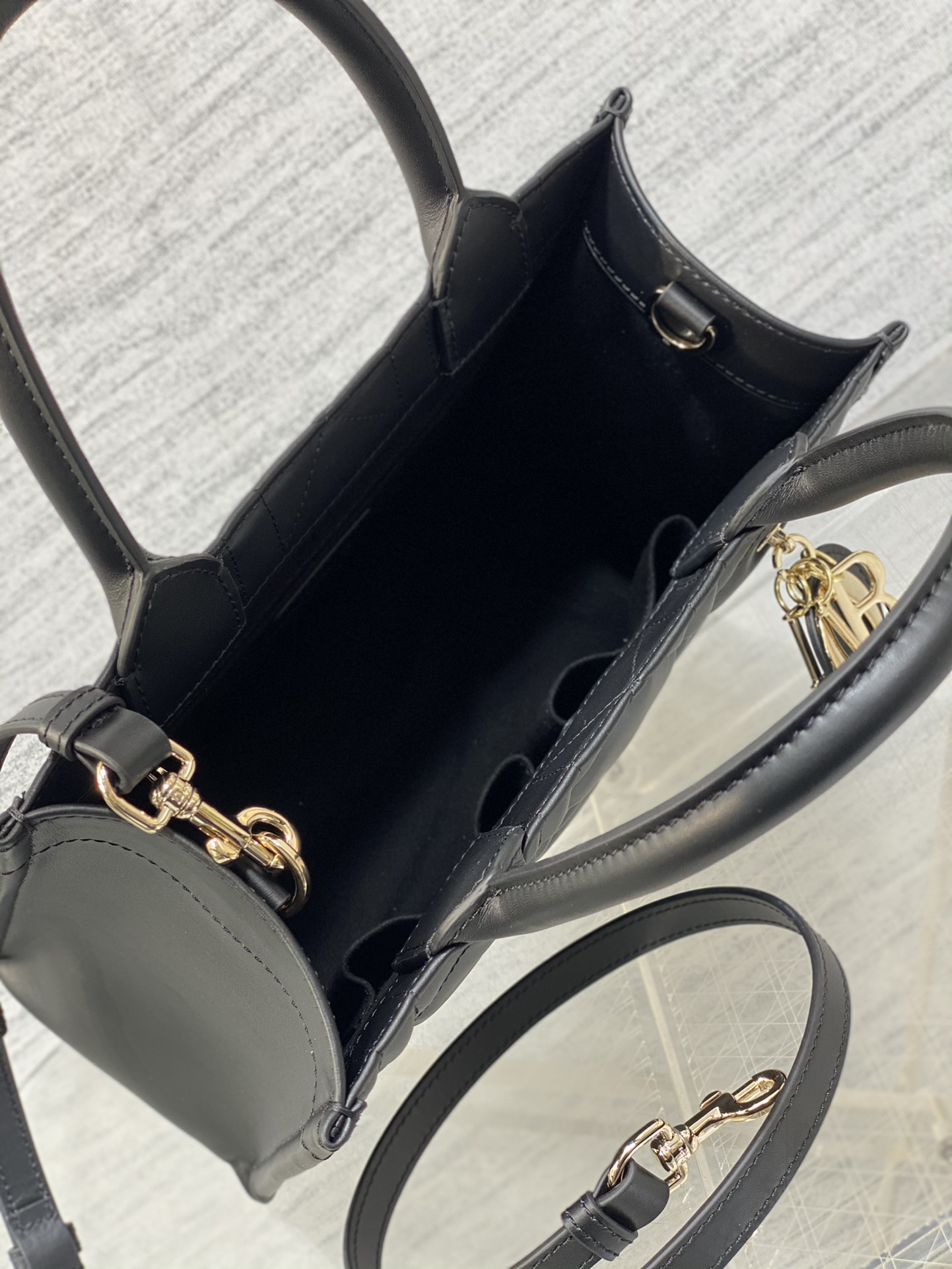 Dior Book Tote - Image 5