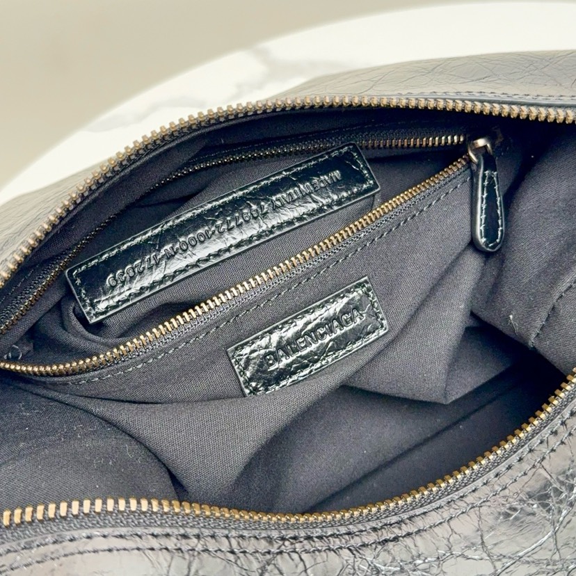 Le City Hobo Bag Small
