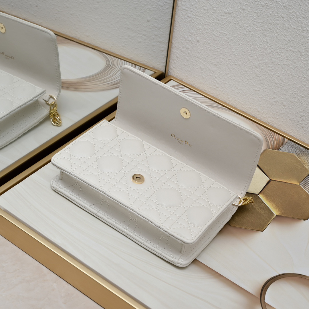 Dior Caro - Image 5