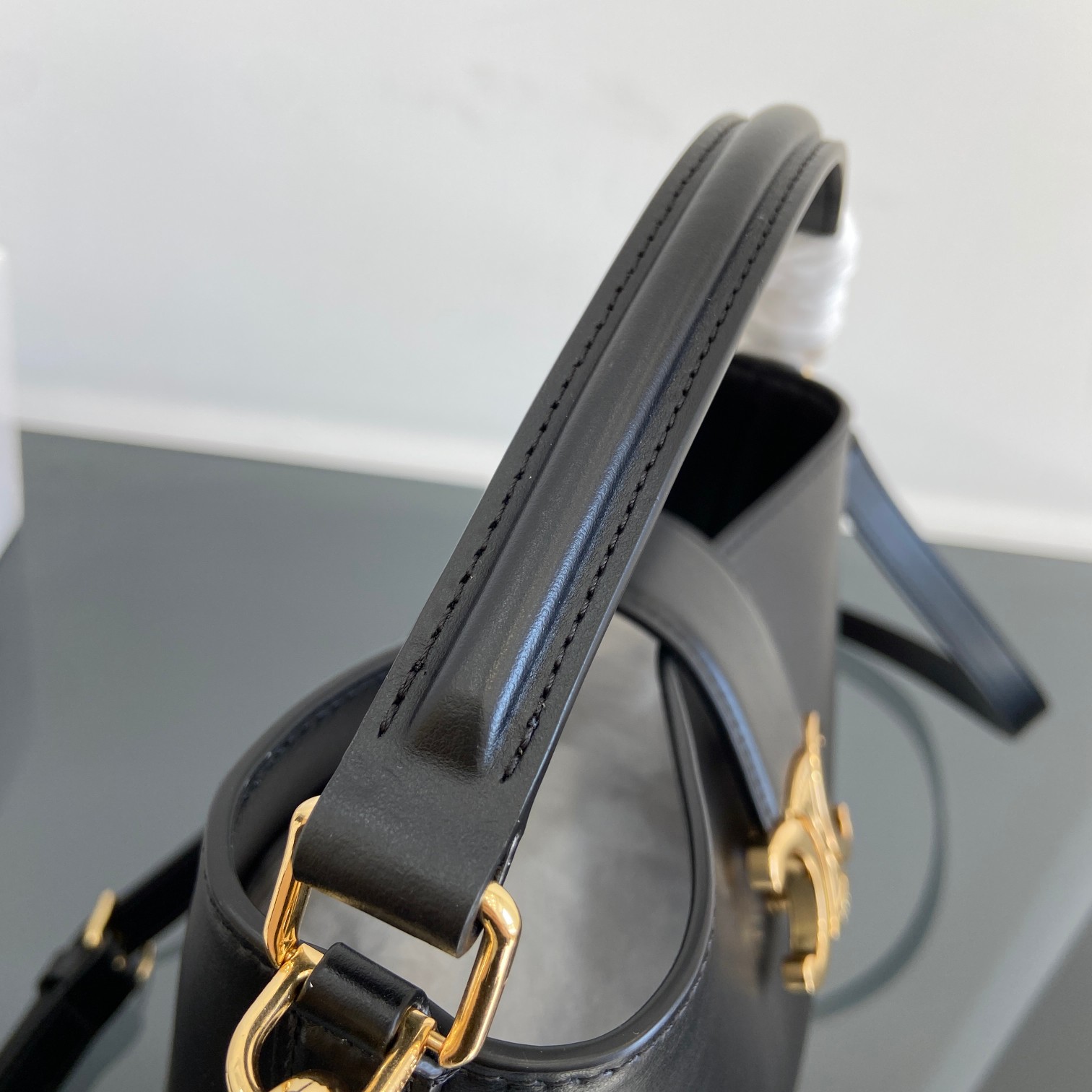 Louise Bucket Small